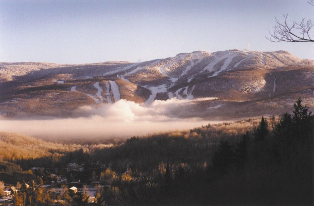 Cap Tremblant Mountain Resort Mont-Tremblant Exteriör bild