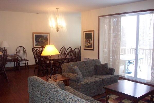 Cap Tremblant Mountain Resort Mont-Tremblant Rum bild