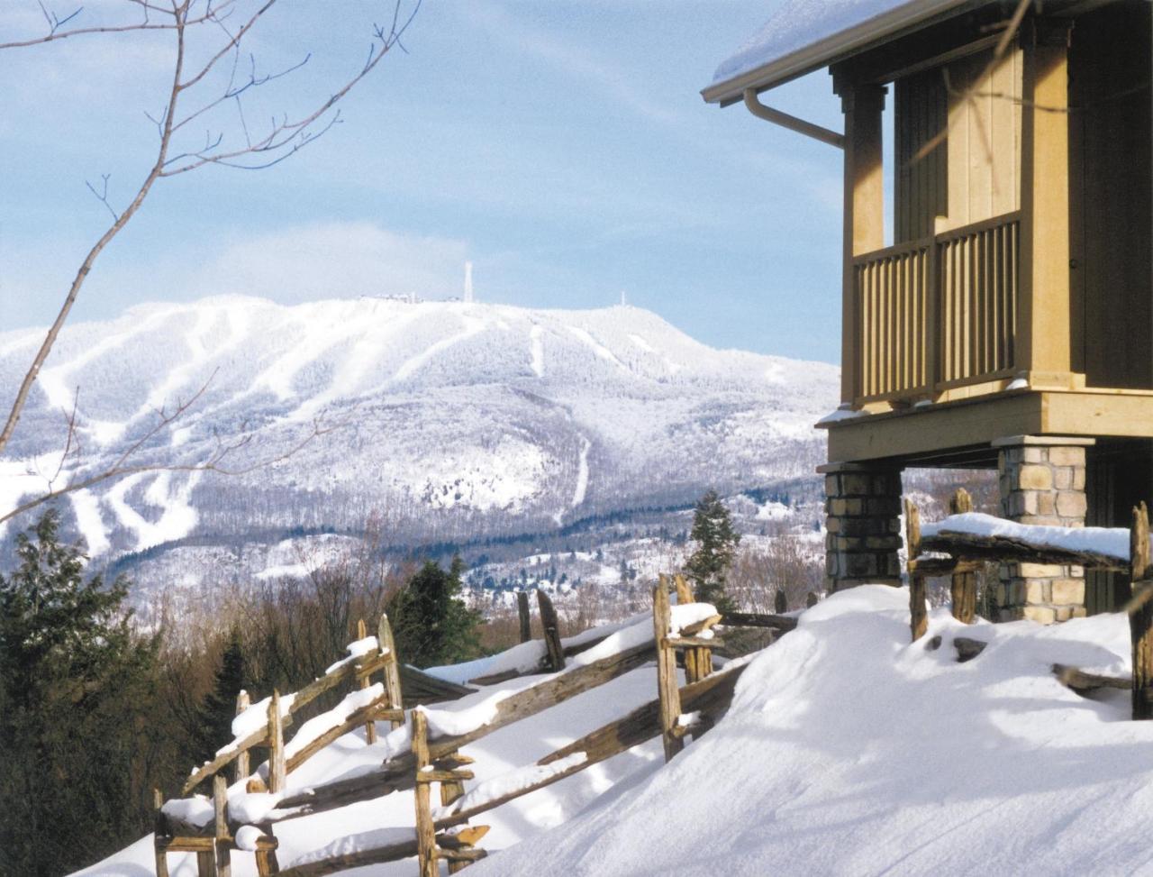 Cap Tremblant Mountain Resort Mont-Tremblant Exteriör bild